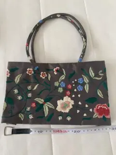 Minh hanh 刺繍バッグのサムネイル