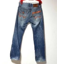 Item thumbnail for item fd520365-7cdb-471c-b129-43c5d7fb22b6