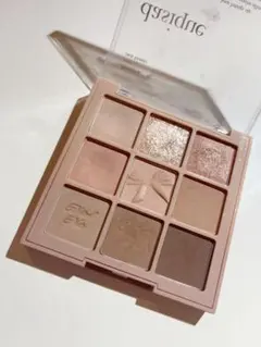 dasique アイシャドウ #24 Muted Nuts