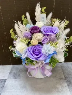 プリザーブドフラワー 薄紫色のバラ - メルカリ