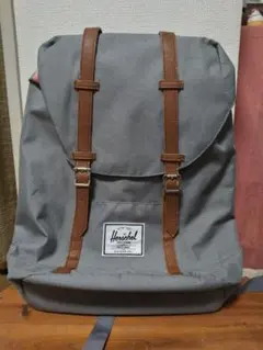 Herschel グレー リュックのサムネイル
