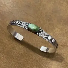 Navajo VERNON BEGAYターコイズ スタンプワーク バングル - メルカリ