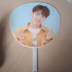 SEVENTEEN セブチ FOLLOW AGAIN ミンギュ うちわ - メルカリ