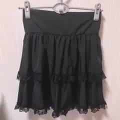 ブラック 2段フリルスカート S