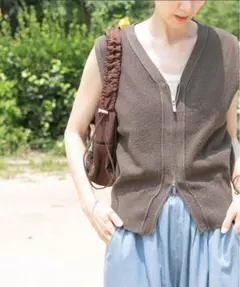 ITEMS URBAN RESEARCH ブークレジップアップベスト ブラウン