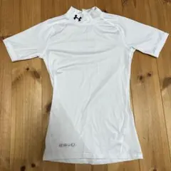 Under Armour heatgear アンダーシャツ ホワイト　SM