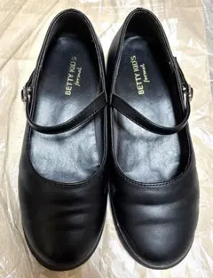 フォーマルブラックシューズ