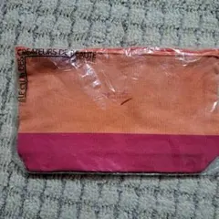 アニエスベーノベルティポーチ