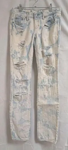 アバクロ ムラ柄ブリーチ ダメージデニム