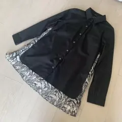 【ほぼ未使用】黒　長袖シャツ　プリーツ　Sサイズ　トップス　カットソー　オシャレのサムネイル
