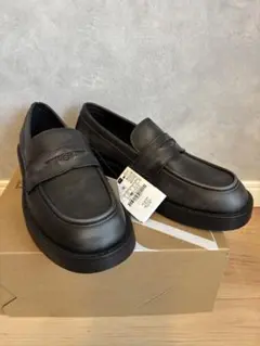 ZARA コインローファー ユーズド加工 厚底 ブラック EUR41 完売品のサムネイル