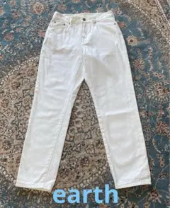 earth 白デニム