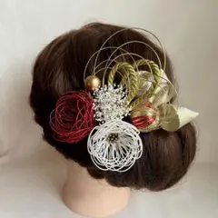 水引 髪飾り 赤 白 和玉 かすみ草 リボン 和装 成人式 卒業式 振袖 袴