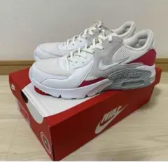 レディーススニーカー　NIKE エアーMAX 極美品