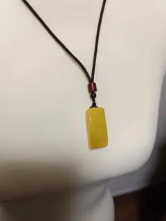 天然　琥珀ネックレス