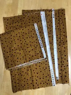 アメリカ製★ハギレ3枚 Red Rooster Fabrics 花柄生地