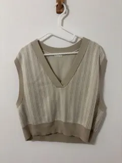 GU ニットベスト　XXLサイズ
