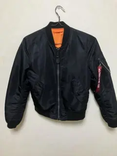 ブラック MA-1ジャケット