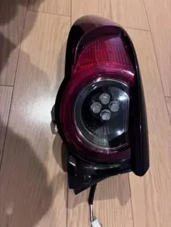 MAZDA3 マツダ3 純正 右テールランプ 右フィニッシャー セット - メルカリ