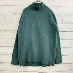 ユニクロ ウール100% タートルネック ニット 緑 M 秋冬 綺麗 レディース