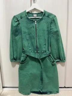 BAUM UND PFERDGARTEN パフスリーブワンピースのサムネイル