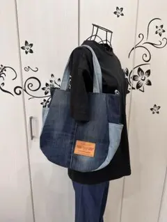 デニムジーンズリメイクトートバック　ショルダーバック
