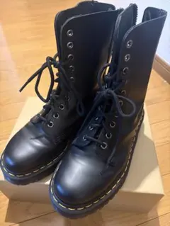 美品✨BOTTEGA VENETA ストライドブーツ ラバーブーツ 黒 34 - メルカリ