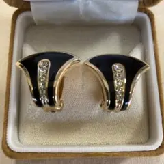 Item thumbnail for item 4c21e071-7383-41c3-8dc1-c550b06599ce