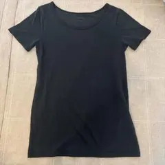 UNIQLO AIRism 黒 Tシャツ 140