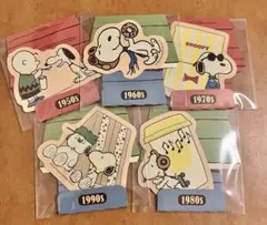 ファミマ★スヌーピー年代別ステッカーセット