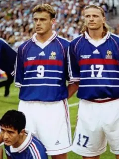 値下げ交渉◎サッカーブラジル代表99年ユニホーム Lサイズ - メルカリ