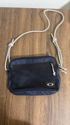 OAKLEY サコッシュ ショルダーバッグ ネイビーのサムネイル