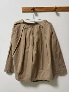 URBAN RESERCH ベージュ フレアスカートのサムネイル