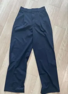 yukka 様専用UNIQLOタックワイドパンツ 丈長め