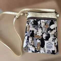 サコッシュショルダー