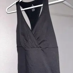 ブラック ヨガタンクトップのサムネイル