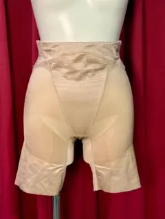 G546☆トリンプ/骨盤ガードル☆サイズ76 ピンクベージュ 美品 補正下着のサムネイル