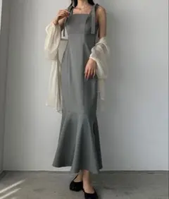 【美品タグ付き】Louere キャミワンピース マーメイド グレー L