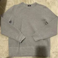 UNIQLO グレー クルーネックセーター