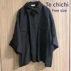 【タグ付き】Te chichi ハーフスリーブWポケットシアーシャツ ブラック