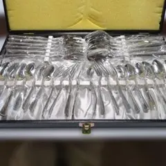 未使用　ステンレススチール カトラリーセット 30点