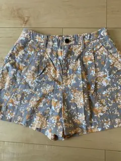 【UNIQLO】花柄 ショートパンツ キュロット　ウエスト64