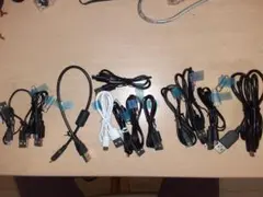 USBケーブルまとめてセット（黒・白）