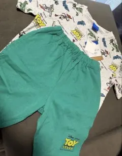 新品　トイストーリー Tシャツ ハーフパンツ セット 100 セットアップ