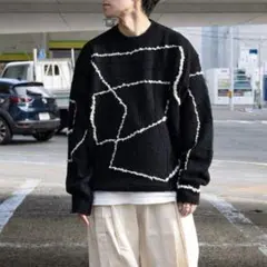 yoke CONTINUOUS LINE EMBROIDERY SWEATER