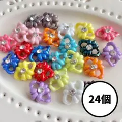 ペーパークイリング デコパーツ 花 4色各6個ずつ計24個 - メルカリ