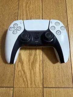 SONY PS5 コントローラー ホワイト/ブラック　ジャンク