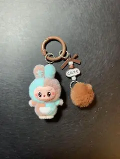 ラブブ らぶぶ Labubu キーホルダー