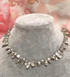 天然淡水シルバーグレーバロック真珠/パールのネックレス ♪