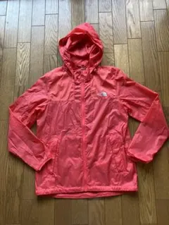 新品　ノースフェイス　パッカブル　ナイロンジャケット　軽量薄手
